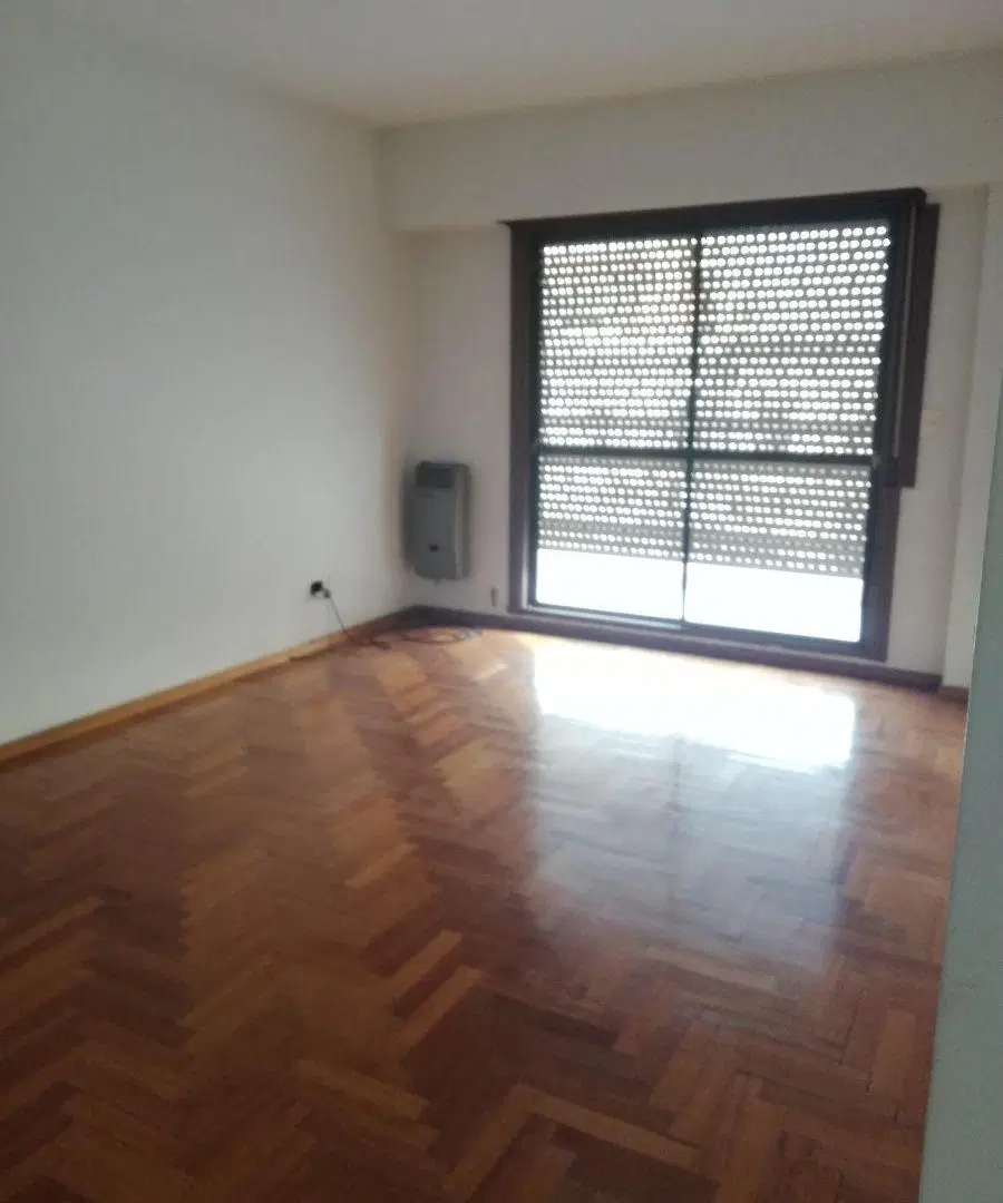 Excelente 2 ambientes - frente - muy luminoso - bajas expensas 3