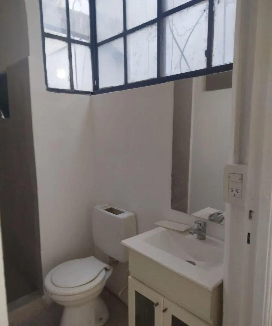2 ambientes en ultimo piso SIN EXPENSAS ni ABL ni AySA 5