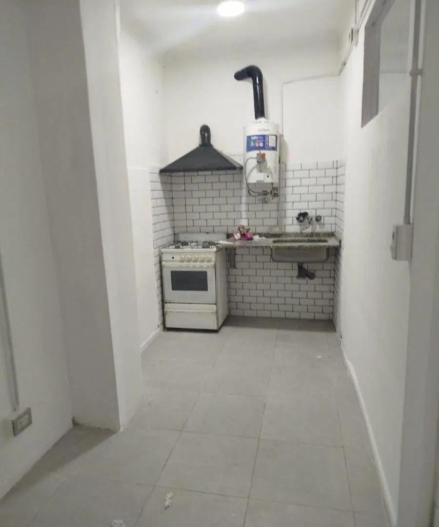 2 ambientes en ultimo piso SIN EXPENSAS ni ABL ni AySA 1