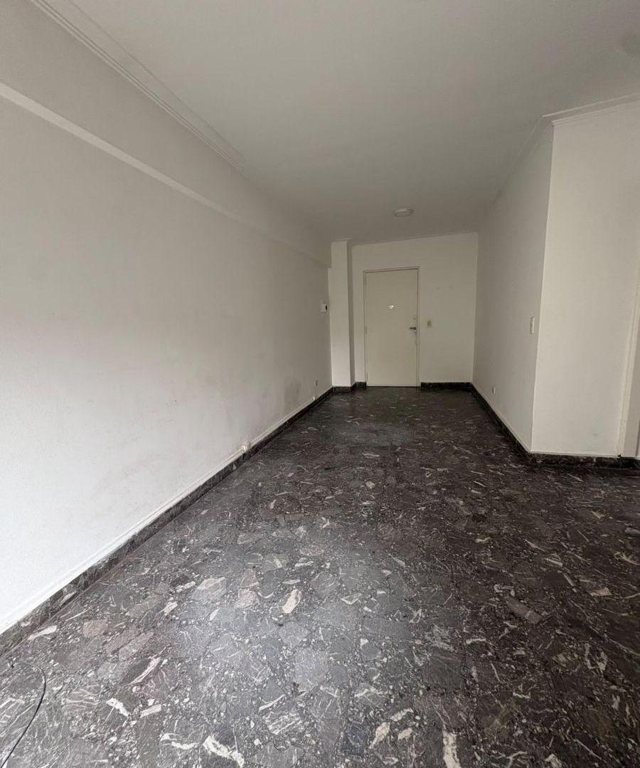 Foto de Departamento 2 ambientes muy luminoso - excelente ubicacion, imagen 3
