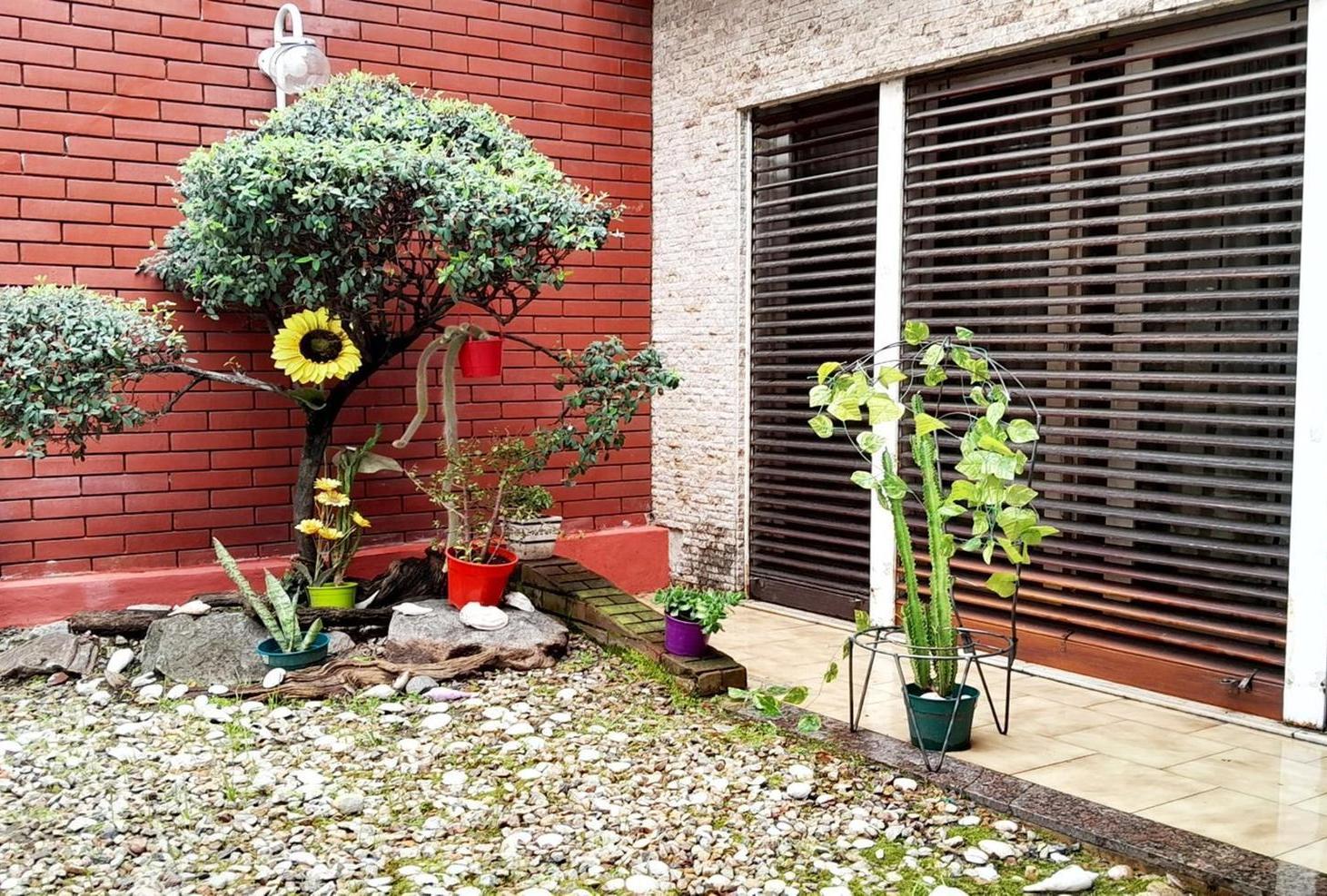 Foto de Exc. Casa 5Amb C/Piscina + Patio, Terraza Garaje y Cochera, imagen 5