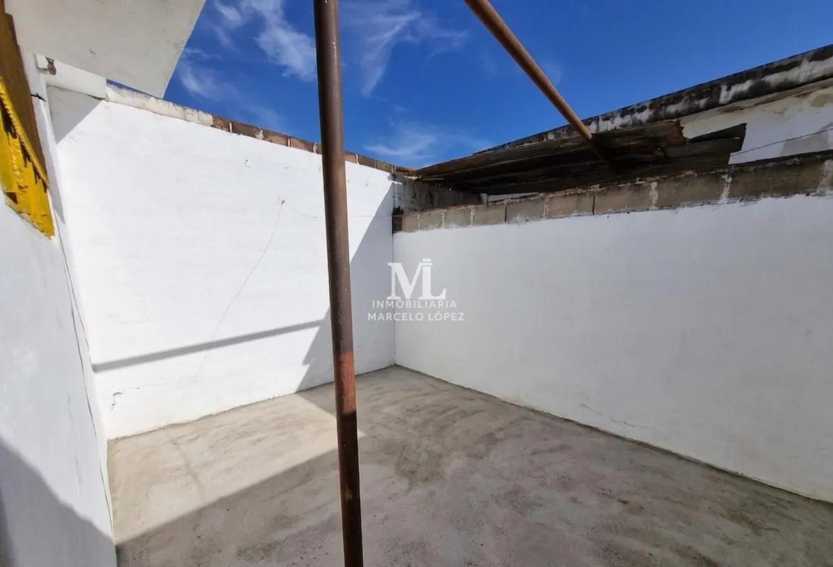 Foto de Local de 40 m² en alquiler en Barrio Marcelo T de Alvear, imagen 2
