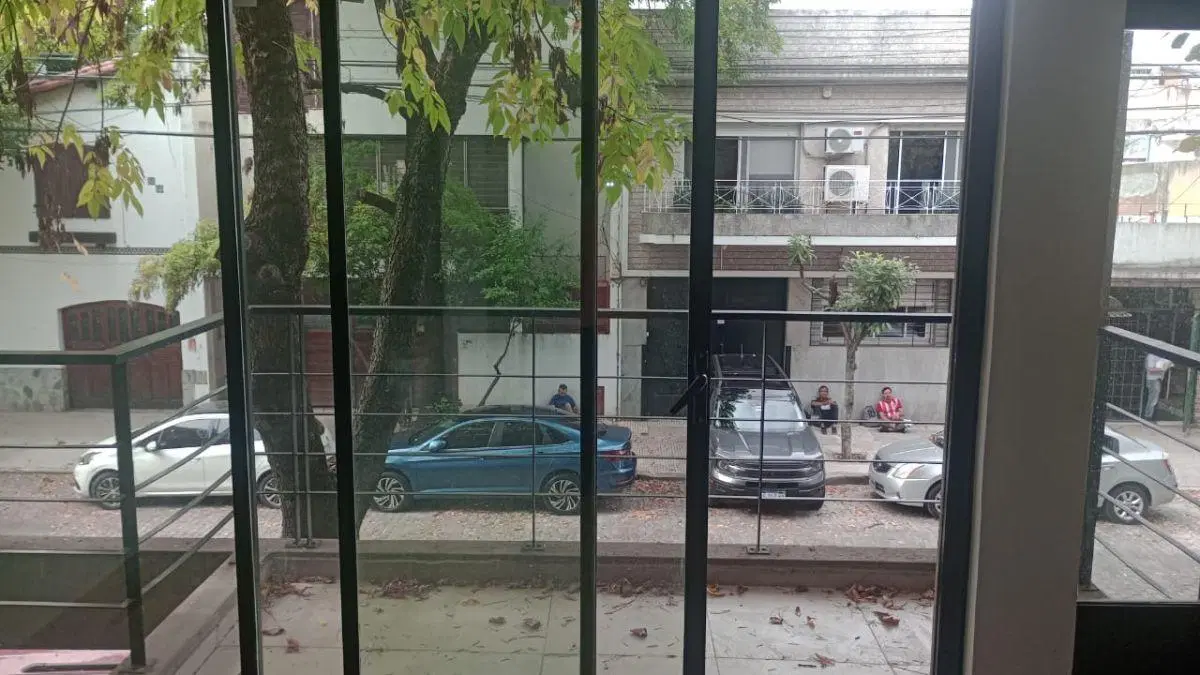 CHACARITA 5 AMB. TRIPLEX C/TERRAZA 5