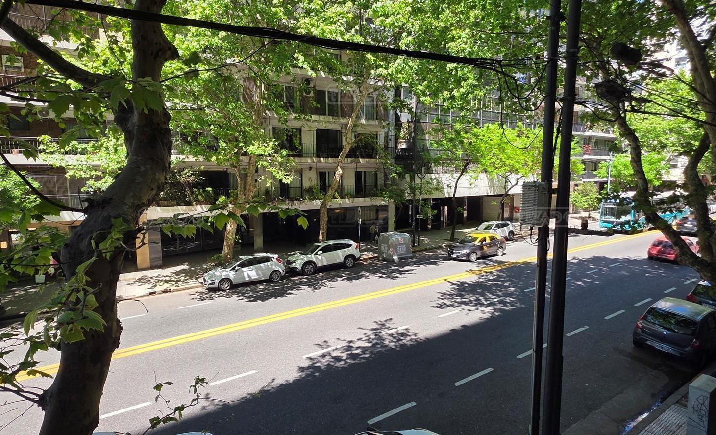 Foto de Departamento Semipiso en Venta en Recoleta, Capital Federal, Buenos, imagen 2