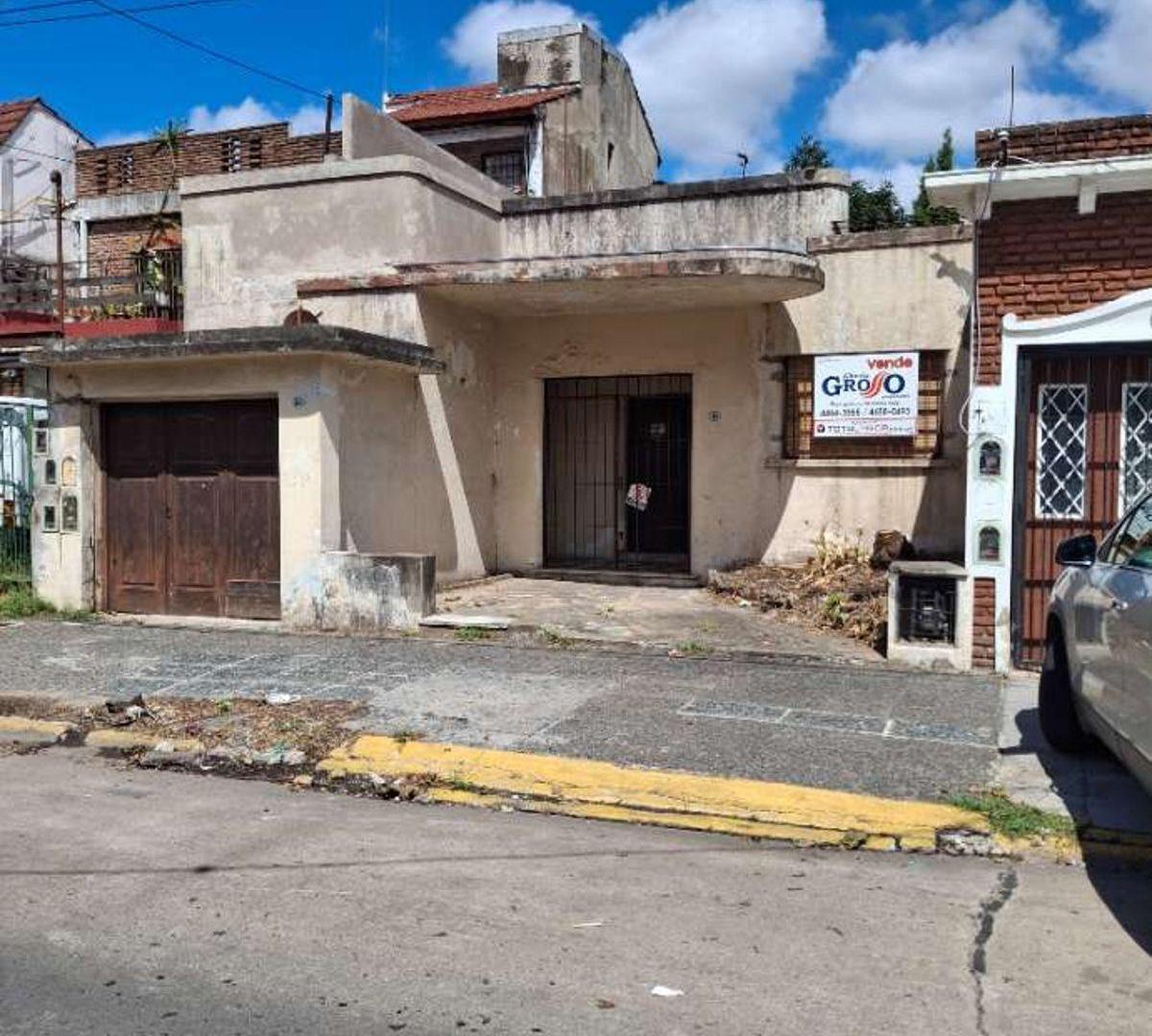 LOTE O CASA A RECICLAR EN EXCELENTE ZONA DE RAMOS MEJÍA