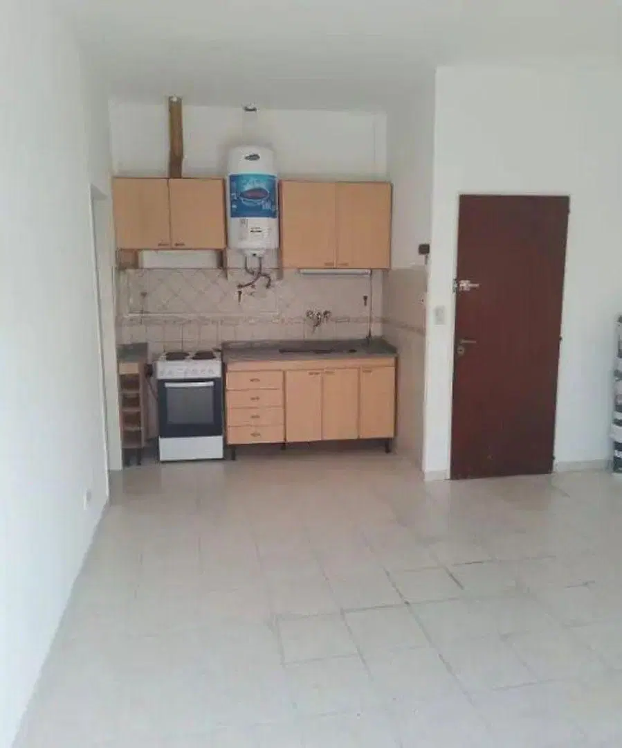 DEPARTAMENTO 2 AMBIENTES CON BALCÓN EN RAMOS MEJÍA 2