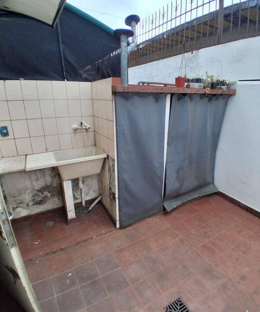 Foto de DUPLEX 2 AMBIENTES CON PATIO EN RAMOS MEJÍA, imagen 3