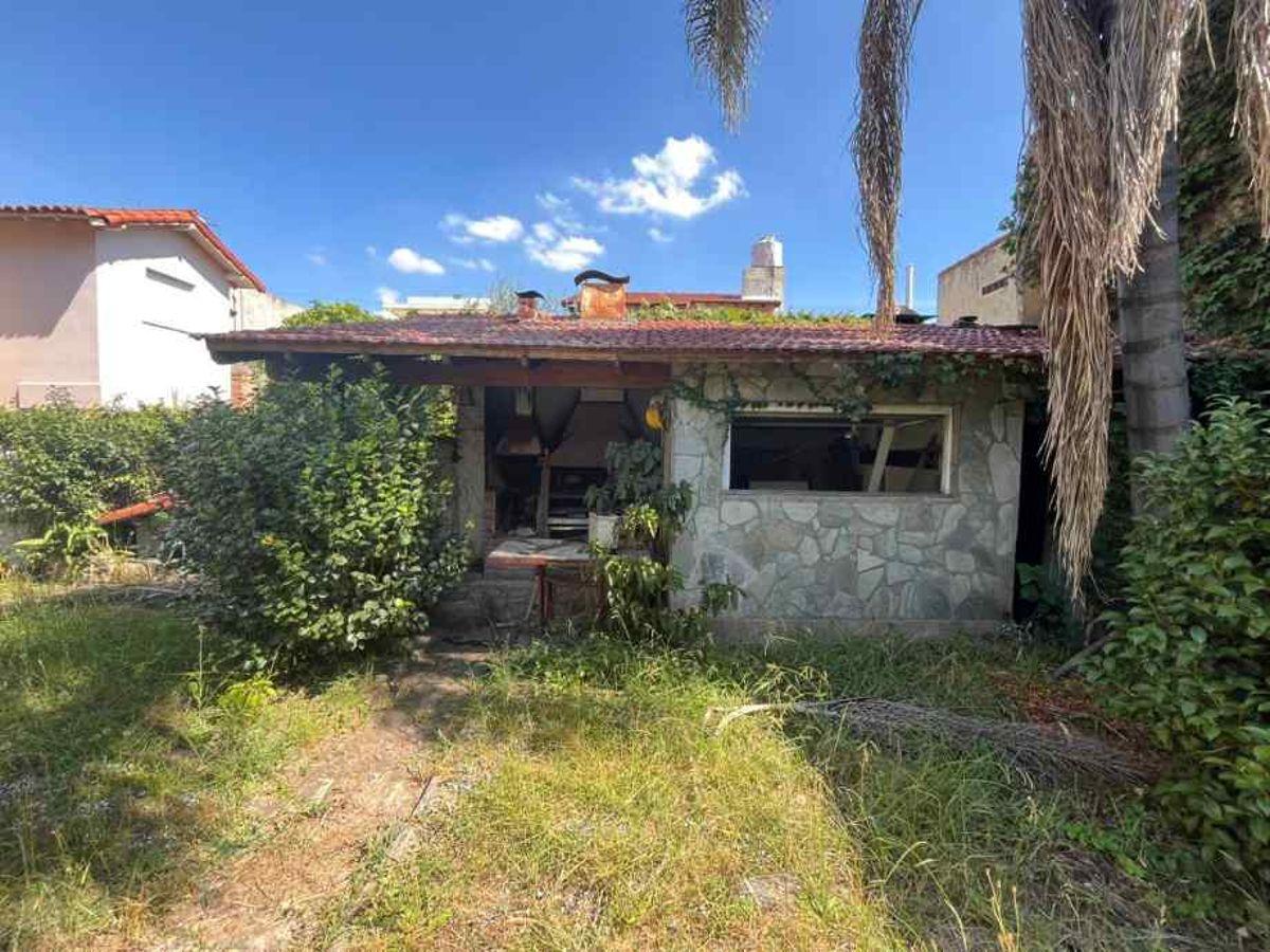 Foto de LOTE DE 10 X 33,5 SOBRE AVENIDA DE MAYO, imagen 2