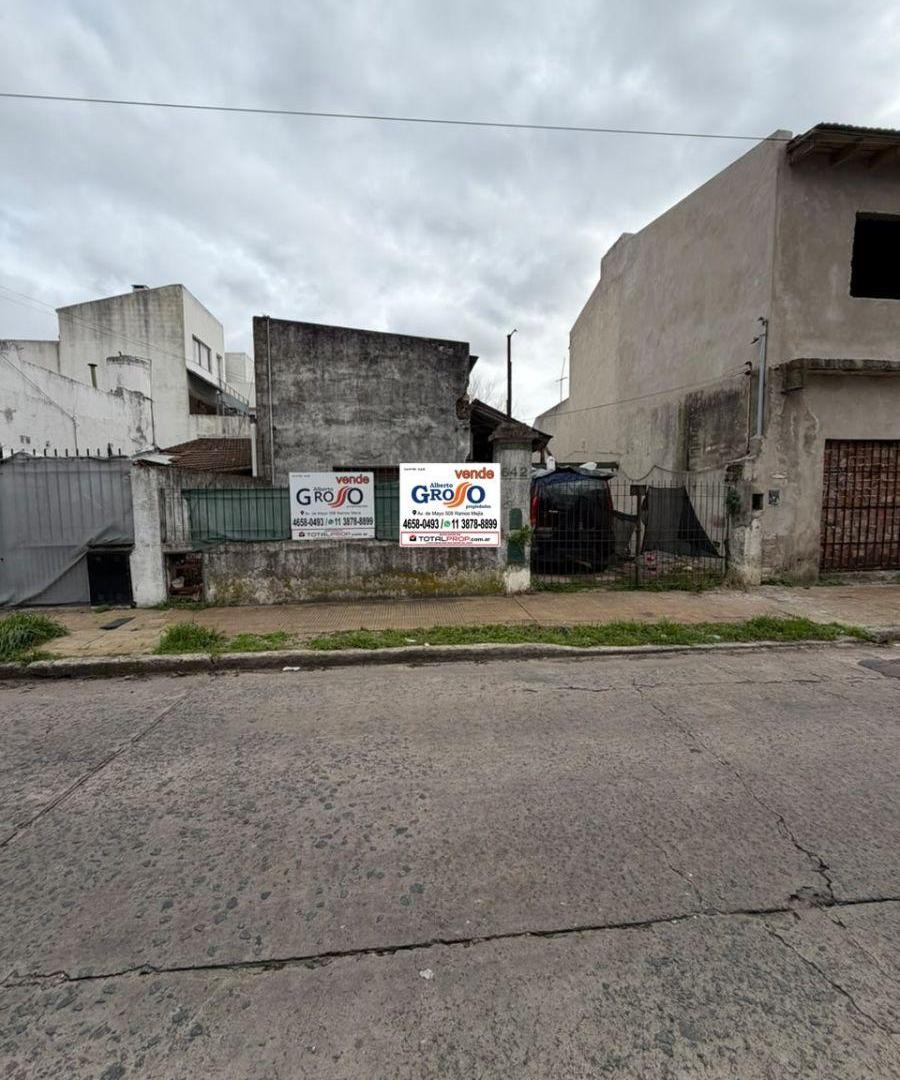 Foto de LOTE DE 8,66 X 30 EN RAMOS MEJIA, imagen 4