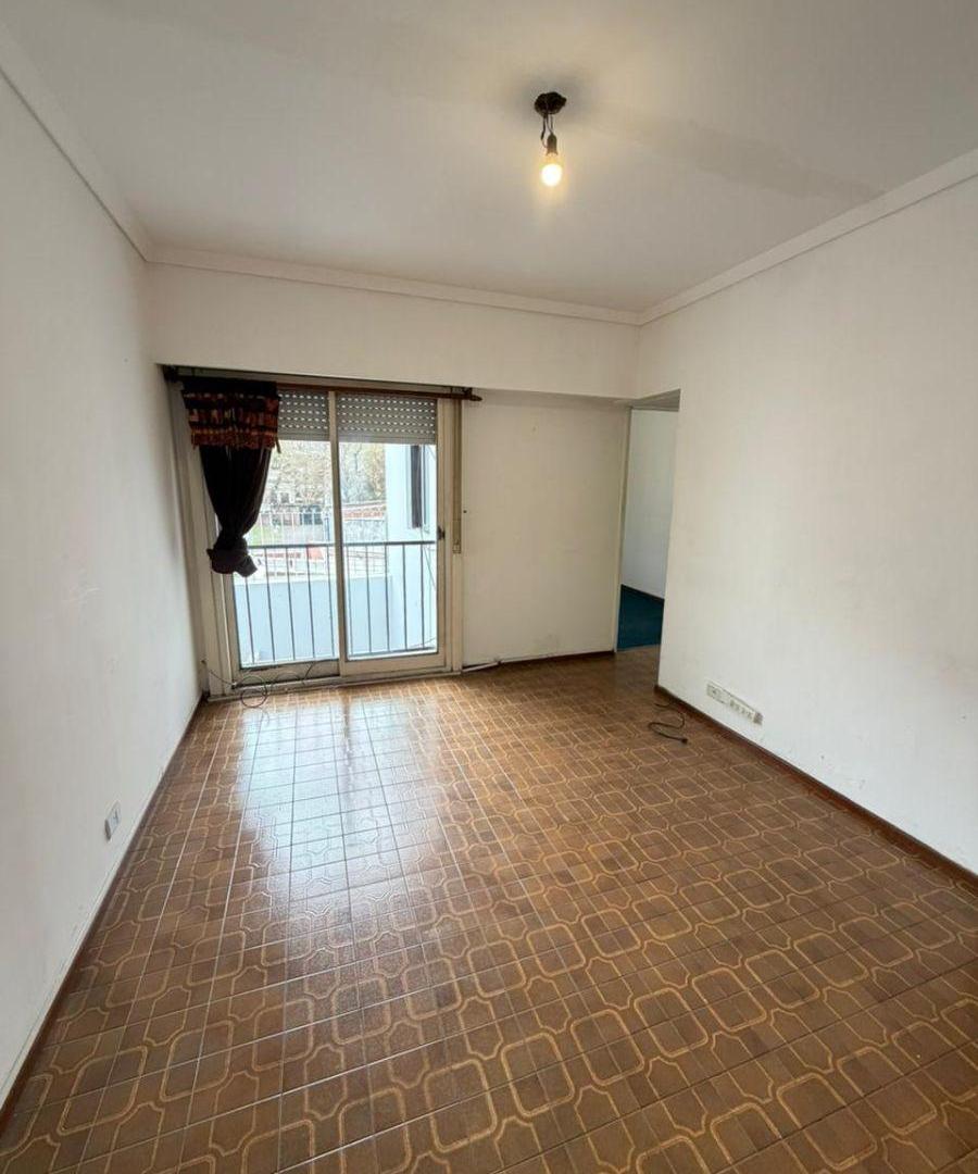 Foto de DEPARTAMENTO 2 AMBIENTES EN RAMOS MEJÍA NORTE, imagen 2