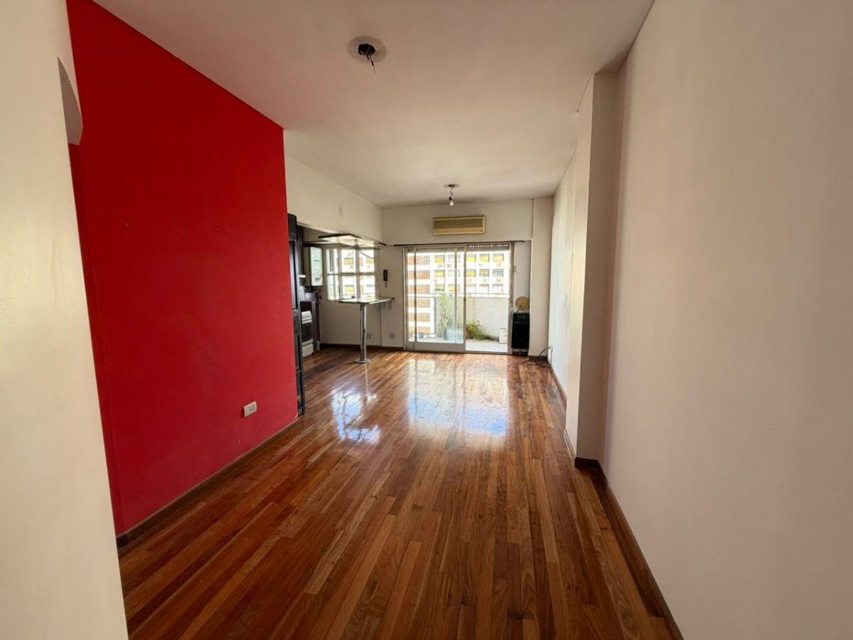Foto de EXCELENTE DEPARTAMENTO 2 AMBIENTES CON BALCÓN EN RAMOS MEJÍA, imagen 3