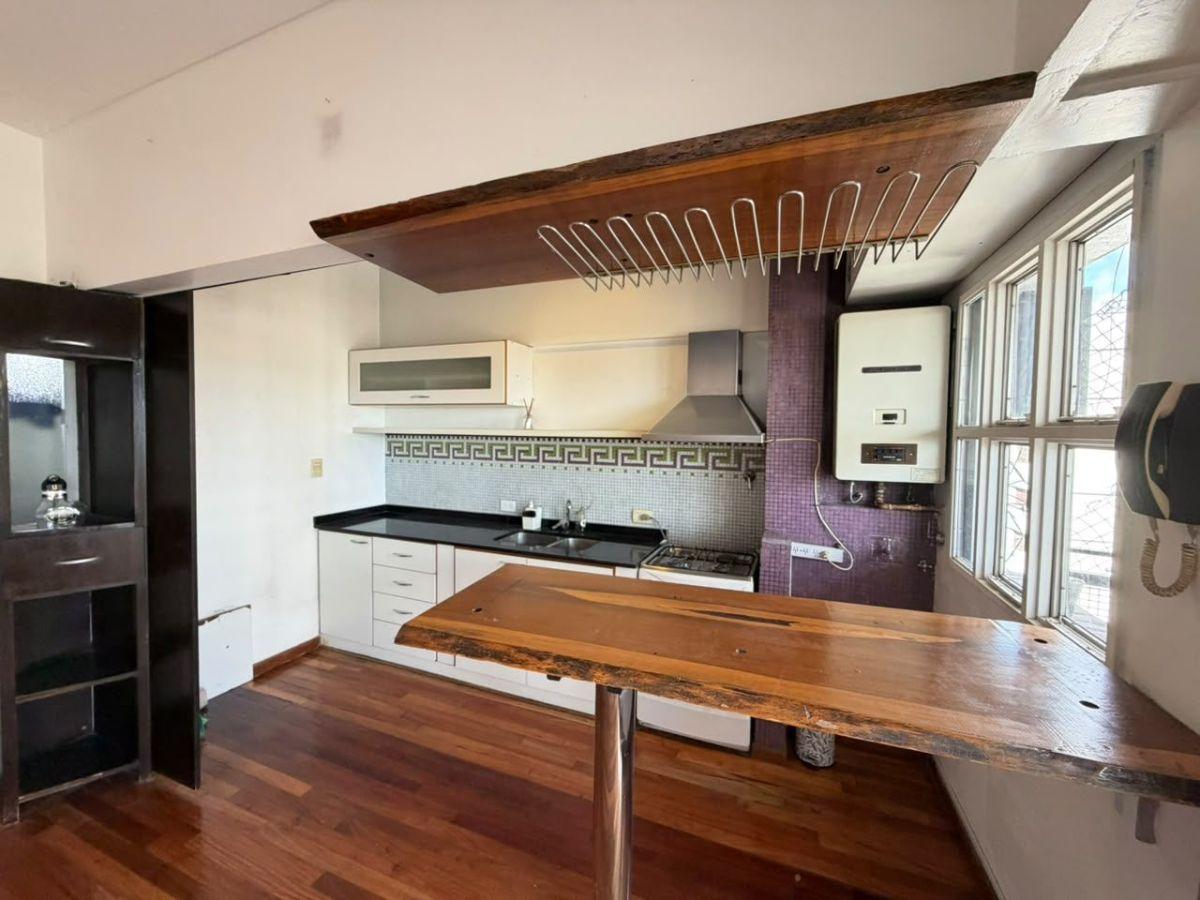 Foto de EXCELENTE DEPARTAMENTO 2 AMBIENTES CON BALCÓN EN RAMOS MEJÍA, imagen 2