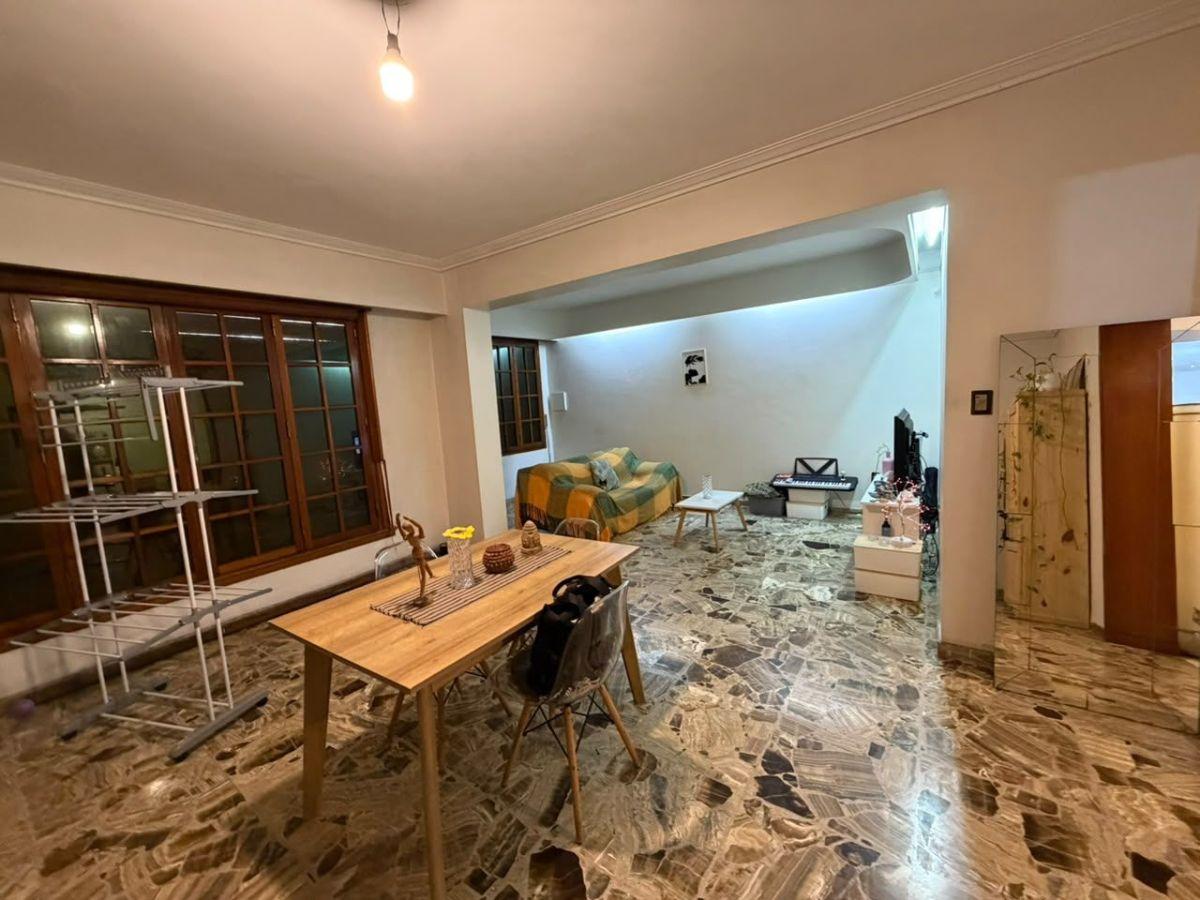 Foto de CASA 4 AMBIENTES EN ZONA RESIDENCIAL DE RAMOS MEJÍA, imagen 4