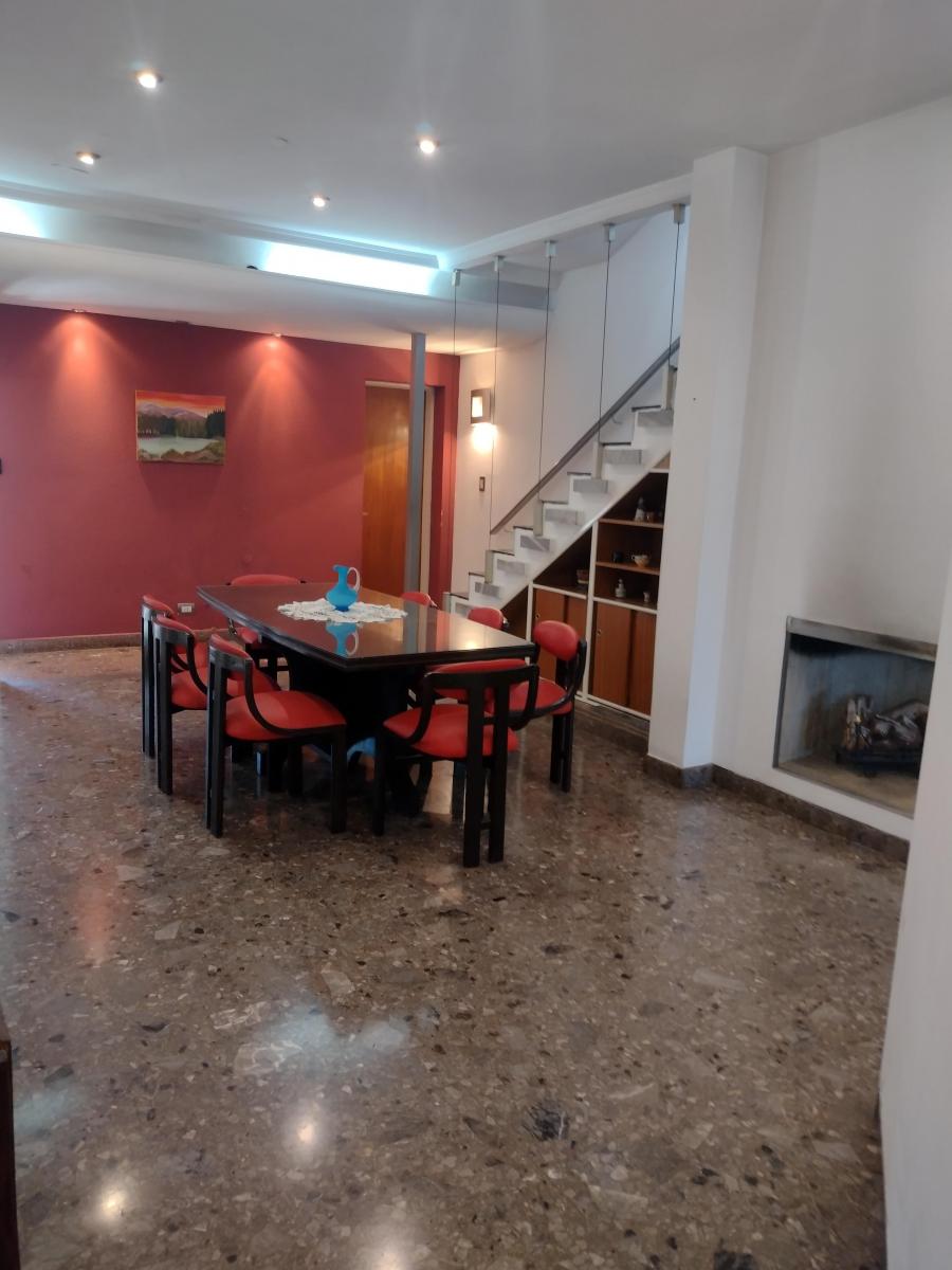 Importante Casa Sobre Av Lope de Vega! 2