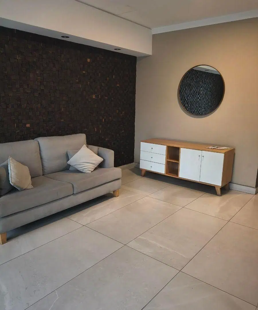 Monoambiente amueblado con gran patio en excelente zona!! 2