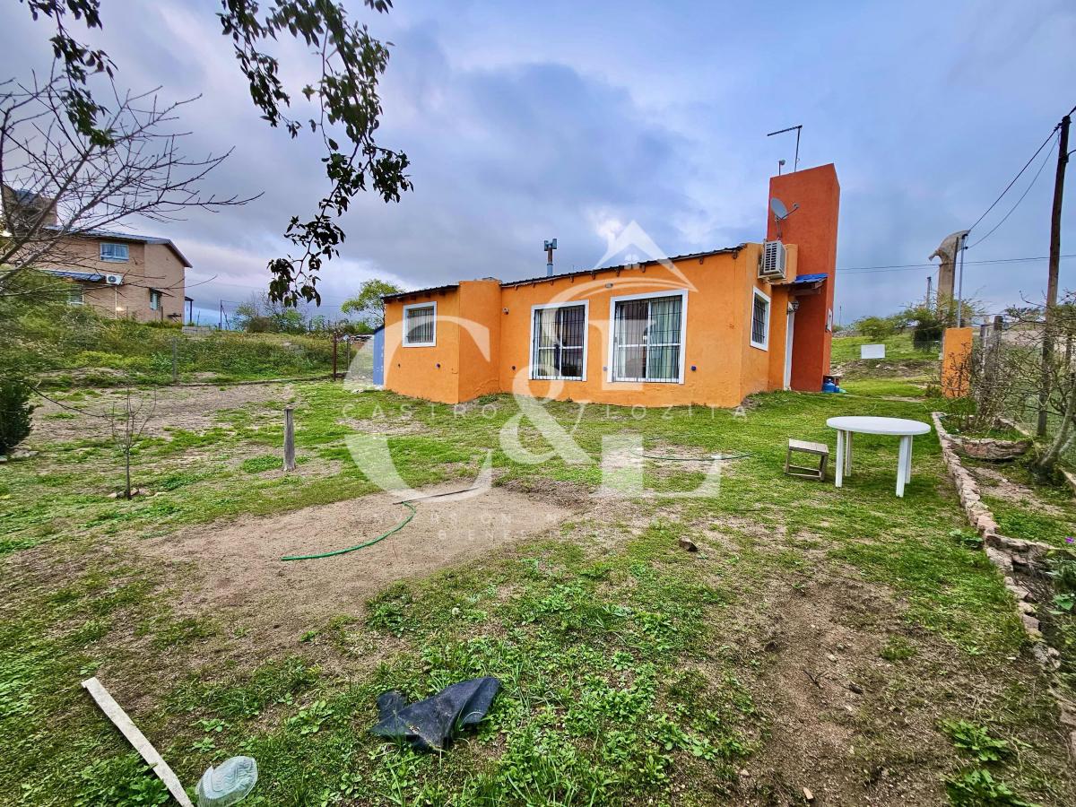 Casa con 913 m² Te Terreno Frente Al Indio Bamba - Estancia Vieja 3