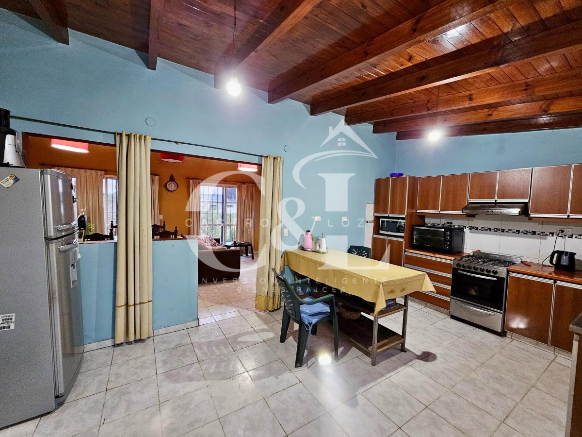 Casa con 913 m² Te Terreno Frente Al Indio Bamba - Estancia Vieja 5