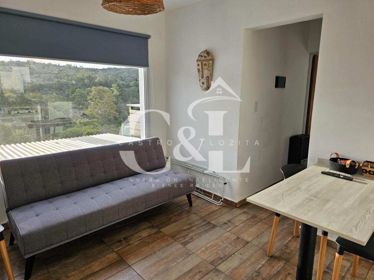 Venta de Complejo de 5 Unidades en Barrio Semicerrado "Las Pircas", Tanti 5