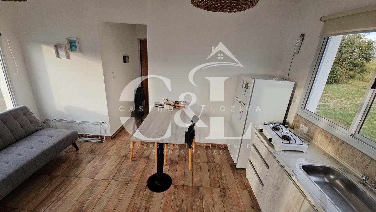 Venta de Complejo de 5 Unidades en Barrio Semicerrado "Las Pircas", Tanti 2