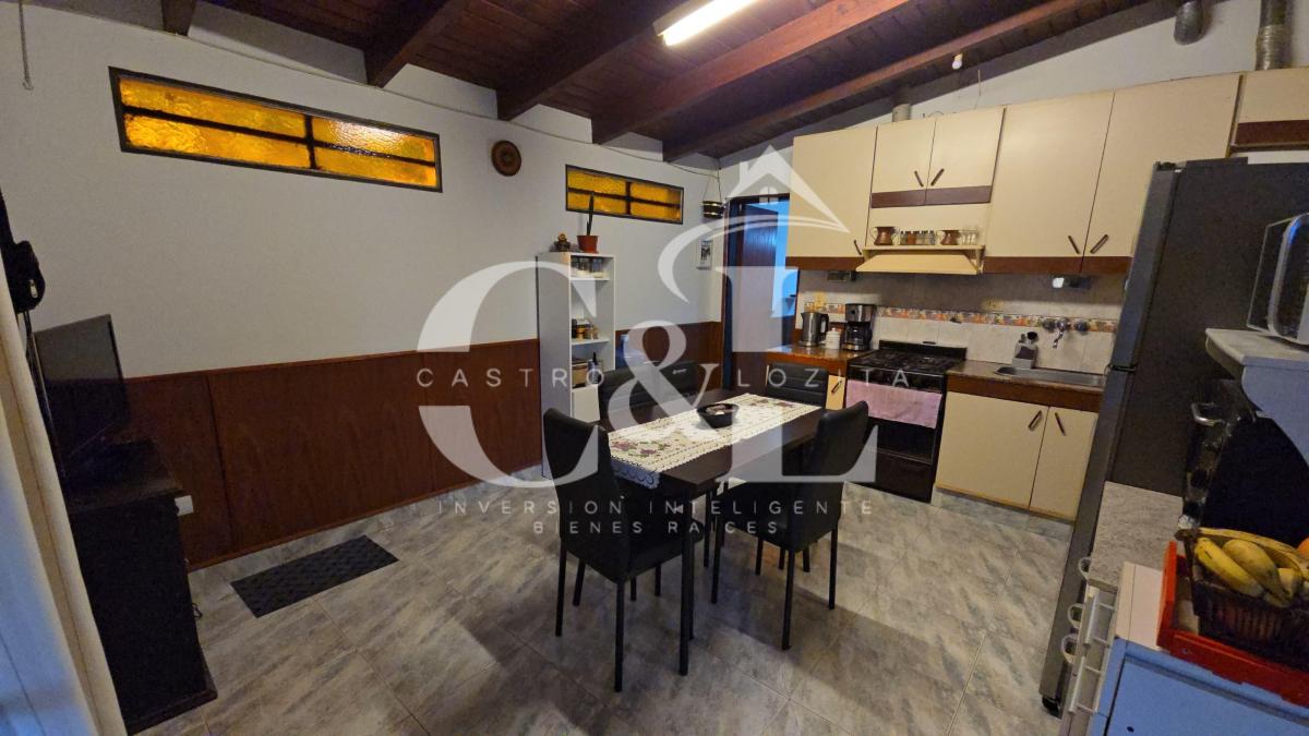 Se Vende Chalet 2 Dor + Dpto, a 30 m de La Ruta 38 - Villa Parque Siquiman 4