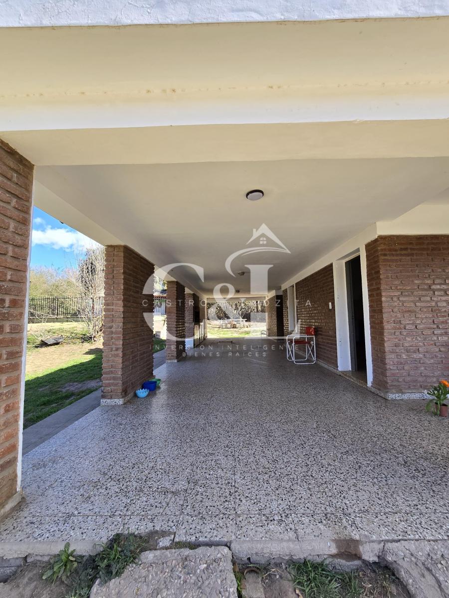 Se Vende Casa 3 Dor, Pileta + Gran Terreno en Playas de Oro - Villa Carlos Paz 3