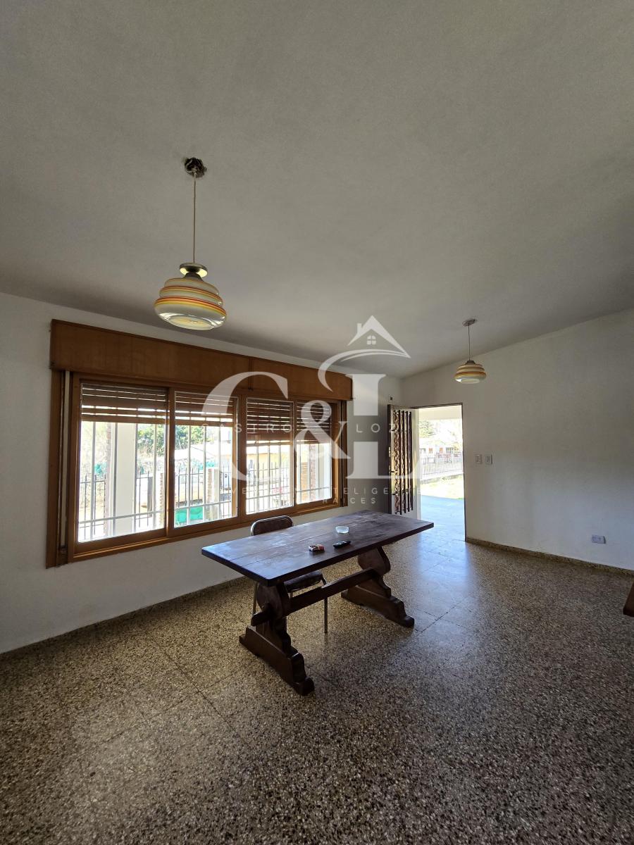 Se Vende Casa 3 Dor, Pileta + Gran Terreno en Playas de Oro - Villa Carlos Paz 5