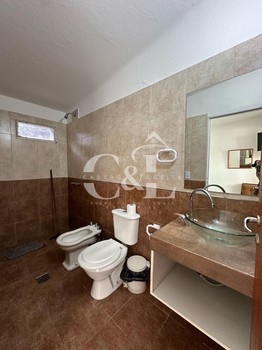 Hotel en Venta, Excelente Ubicación en Carlos Paz. a 2 Cuadras del Cucú 2