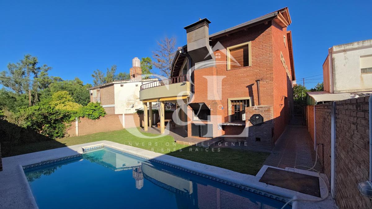 Se Vende Importante Propiedad de 4 Dor, Piscina en B° Santa Rita - Carlos Paz 4