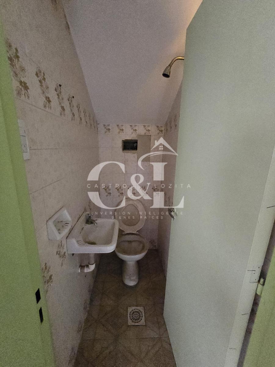 Casa de 2 Dor + Dpto a Remodelar en B° Malvinas - Carlos Paz. a Remoledar 4