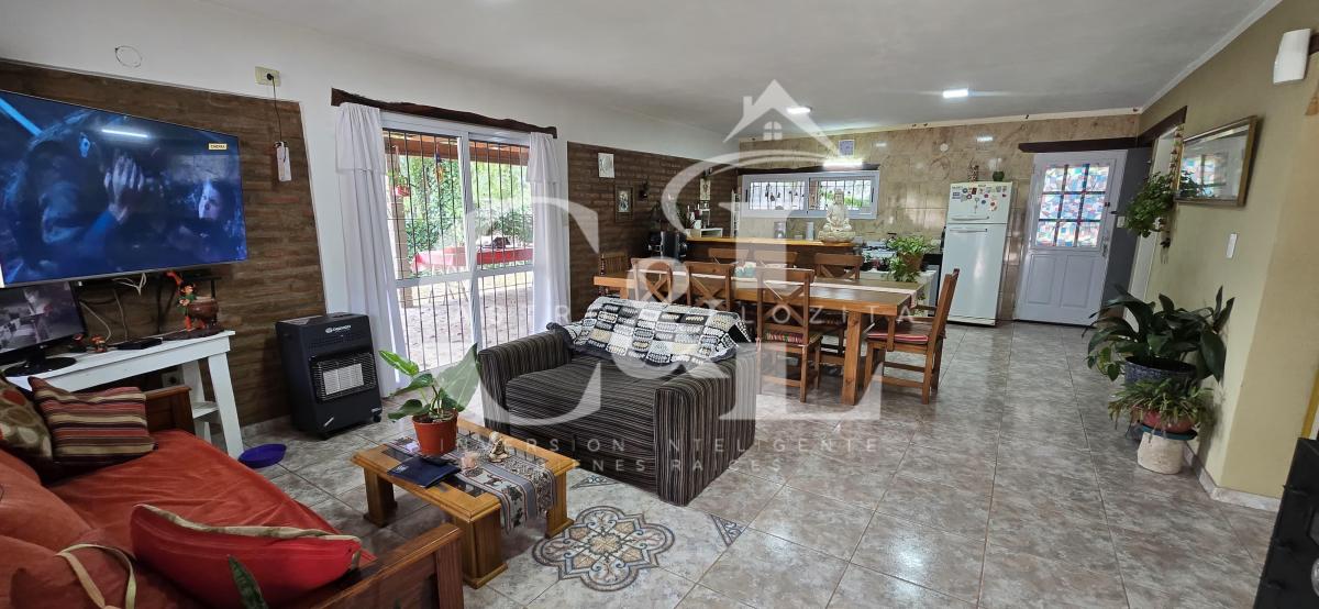 Potencial Casa de Campo con Terreno de 840 m² en La Comuna San Roque 5