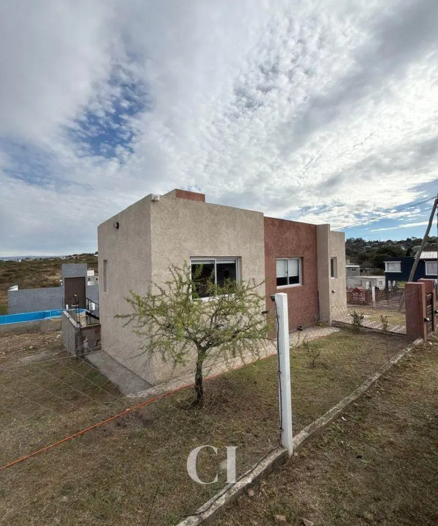 Venta Casa De 2 Dormitorios Con Pileta Con Vistas A Las Sierras En Villa Santa Cruz Del Lago 2
