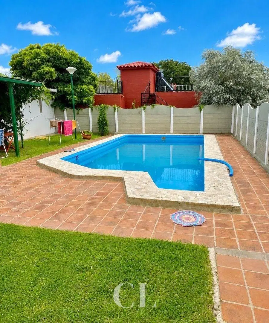 Venta Casa De 2 Dormitorios Con Pileta En Playas De Oro - Villa Carlos Paz 3