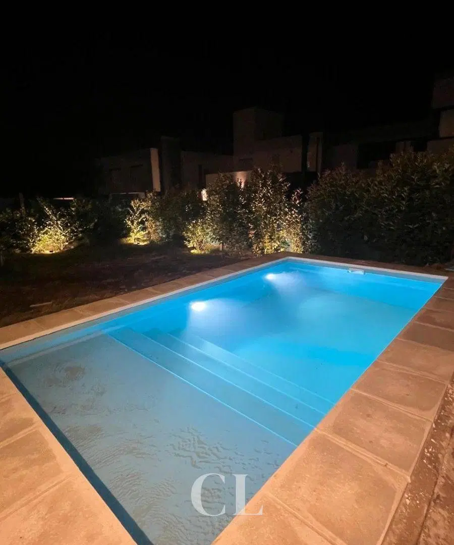 Casa De Categoría De 3 Dormitorios con Pileta En Venta En Tejas 4 – Malagueño 2