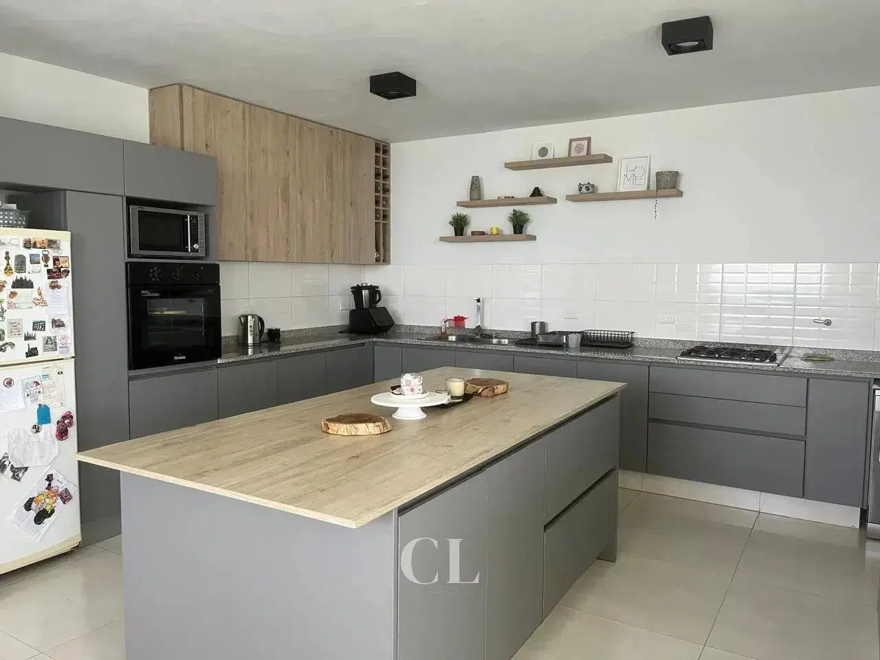 Casa De Categoría De 3 Dormitorios con Pileta En Venta En Tejas 4 – Malagueño 5