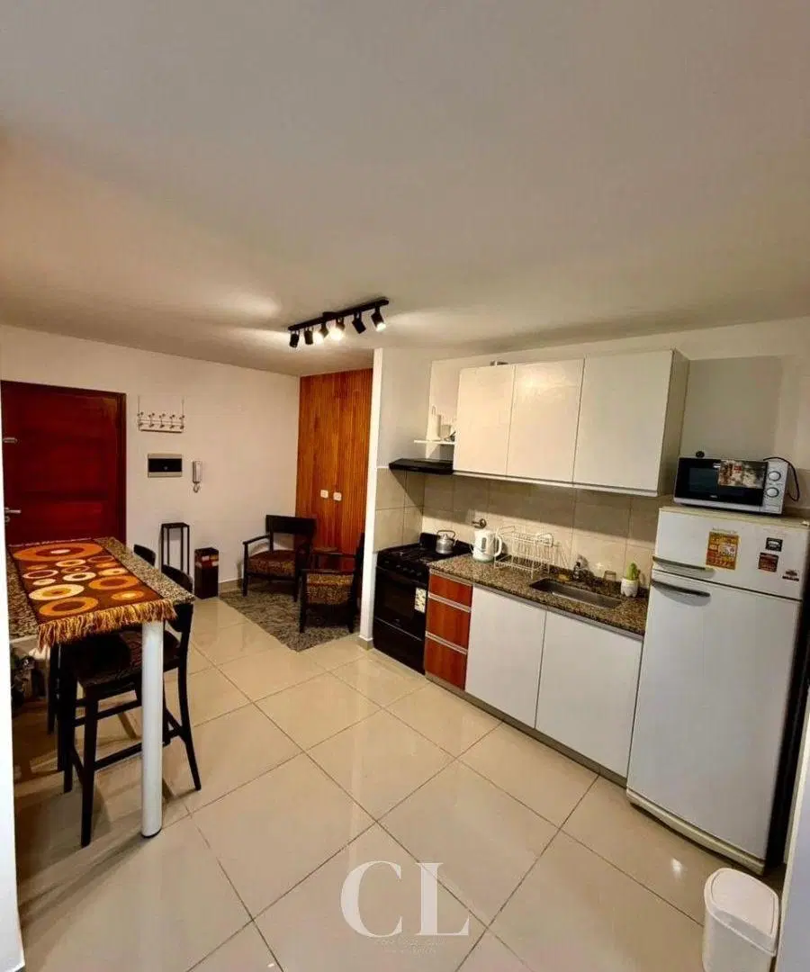 Departamento En Centro De Villa Carlos Paz Con Pileta Y Cochera En Venta 1