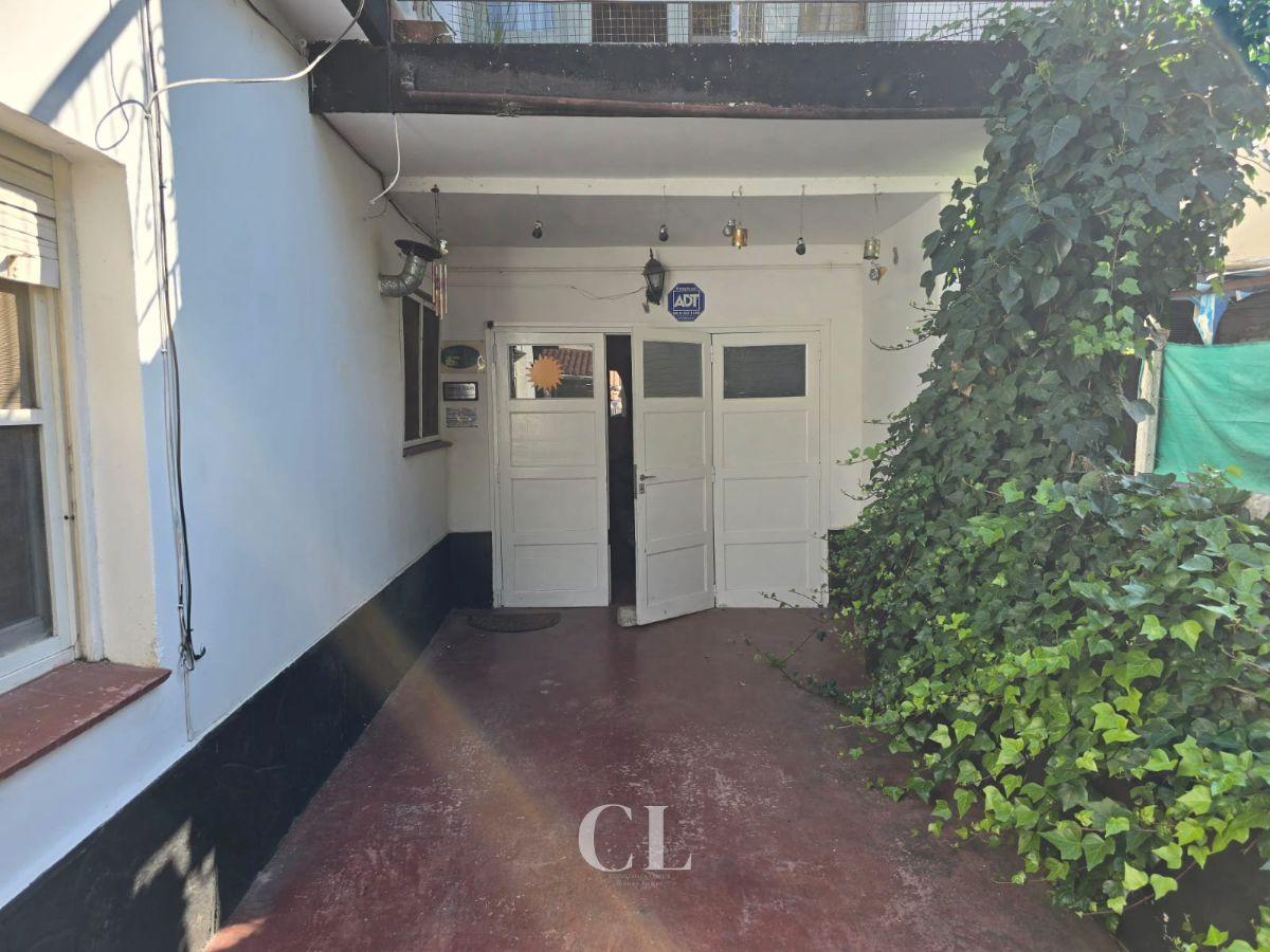 Foto de Casa de 3 Dormitorios en Planta baja a la venta en Las Malvinas, Villa Carlos Paz, imagen 2