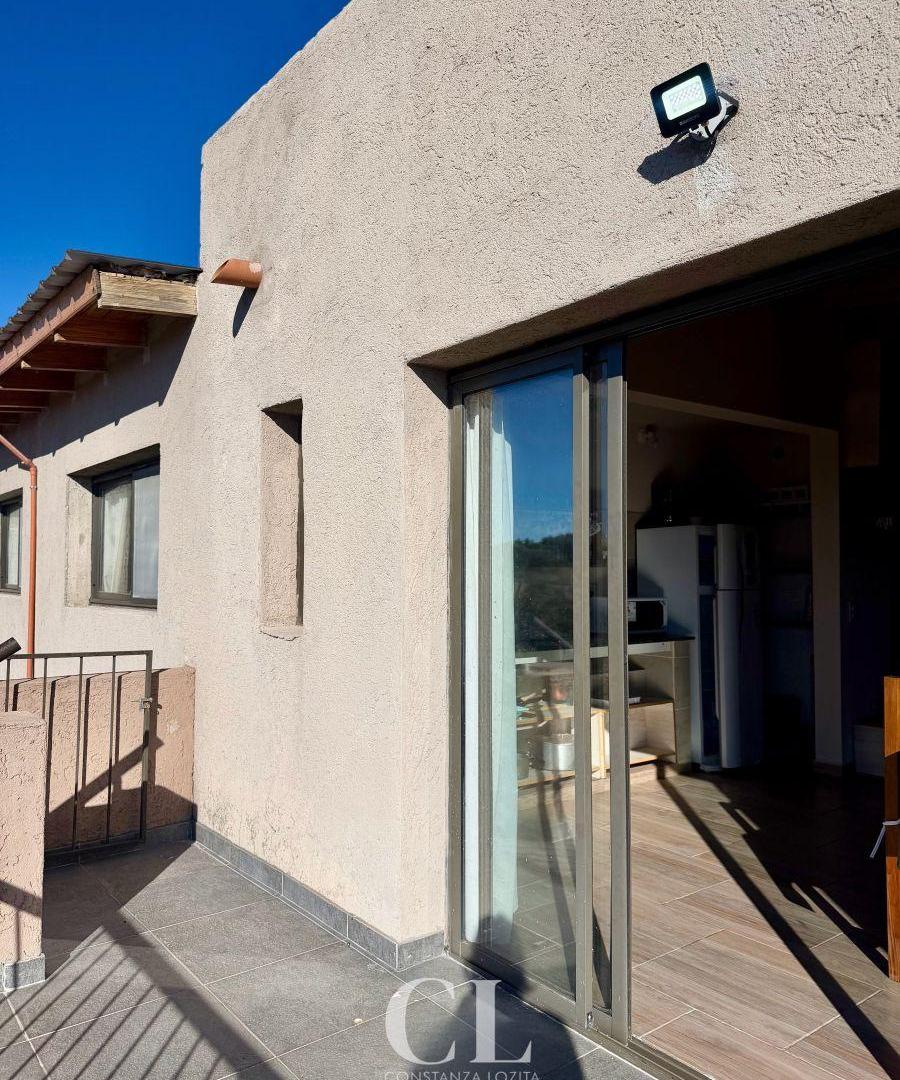 Foto de Venta Casa de 2 Dormitorios con Piscina en Villa Garcia Tanti, imagen 3