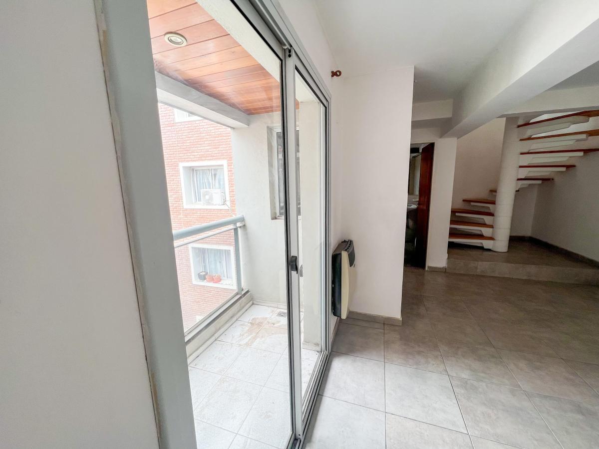 Foto de Venta departamento duplex 1 dorm Centro, imagen 3