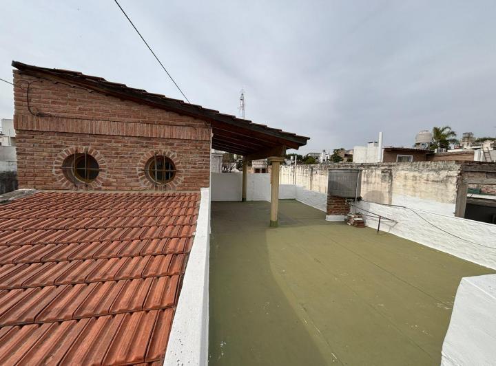 CASA EN VENTA 3DORM CON DEPTO TRASERO PARA RENTA 4