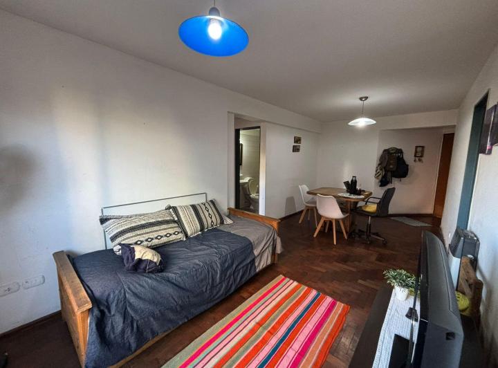 Frente a Bv. San Juan. Departamento en venta 1 dormitorio. A mts de Patio Olmos 5