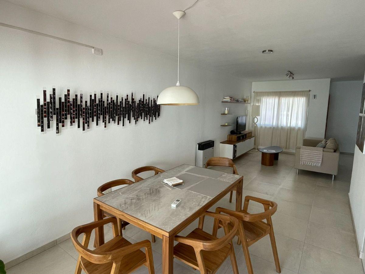 Foto de VENTA DUPLEX CHACRA DEL NORTE. APTO CREDITO 3 DORM. COCHERA, PILETA, imagen 3