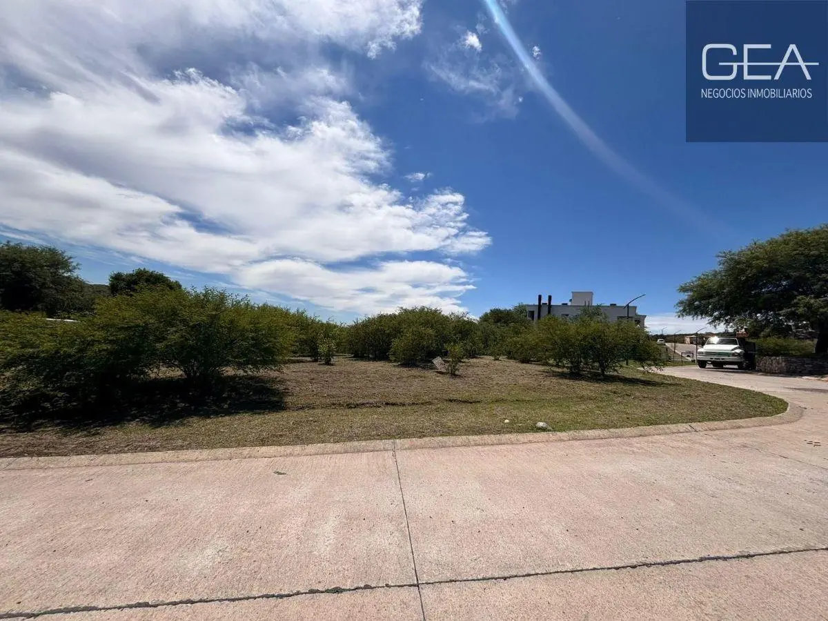 VENTA. LOTE. Colinas de La Deseada. 496m2. Hermosas vistas!! 4