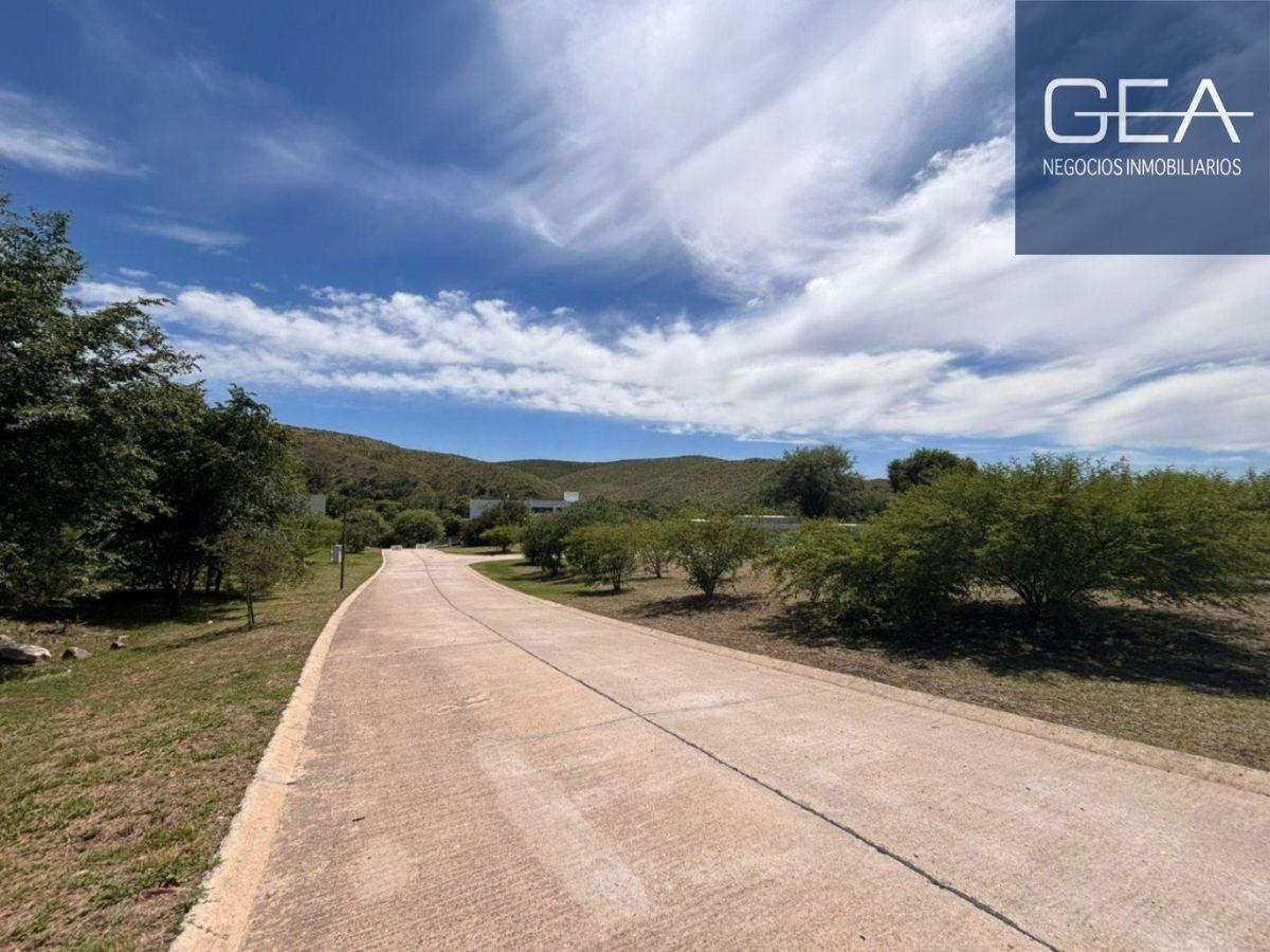 VENTA. LOTE. Colinas de La Deseada. 496m2. Hermosas vistas!!