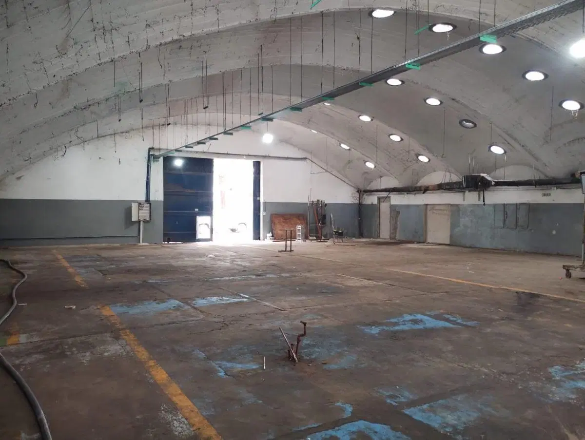 Galpón en Alquiler | 800 m² Cubiertos + Predio de 6.400 m² | A metros de Av. Sabattini 8
