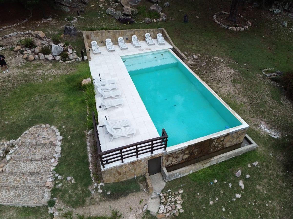 Foto de VENTA. LA CUMBRECITA. PEÑÓN DEL ÁGUILA. CABAÑAS CON PISCINA Y, imagen 2