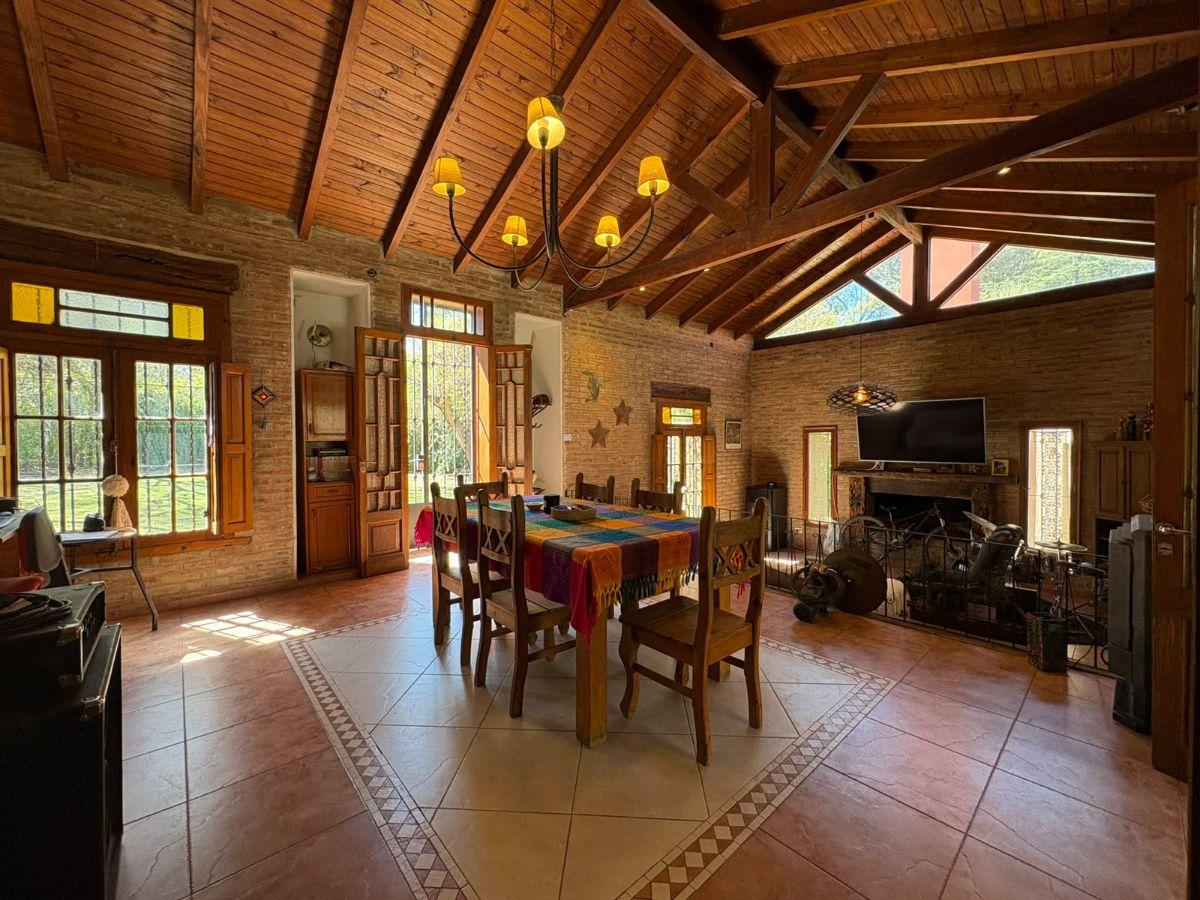 Foto de VENTA Y ALQUILER. SALDÁN. CASA 2 DORMITORIOS. AMPLIO PATIO. QUINCHO CON, imagen 4