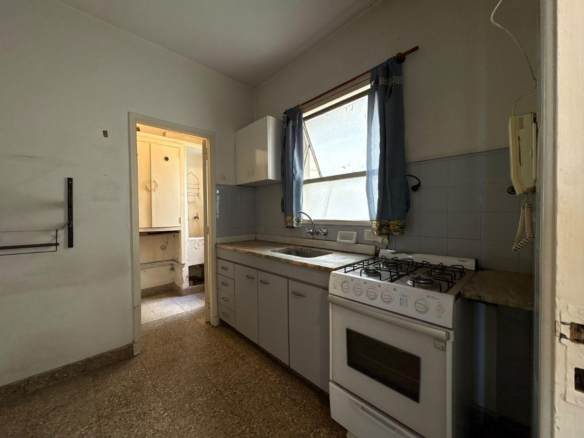 Foto de VENTA. CENTRO. DEPARTAMENTO 3 DORMITORIOS. APTO CRÉDITO! IDEAL, imagen 3