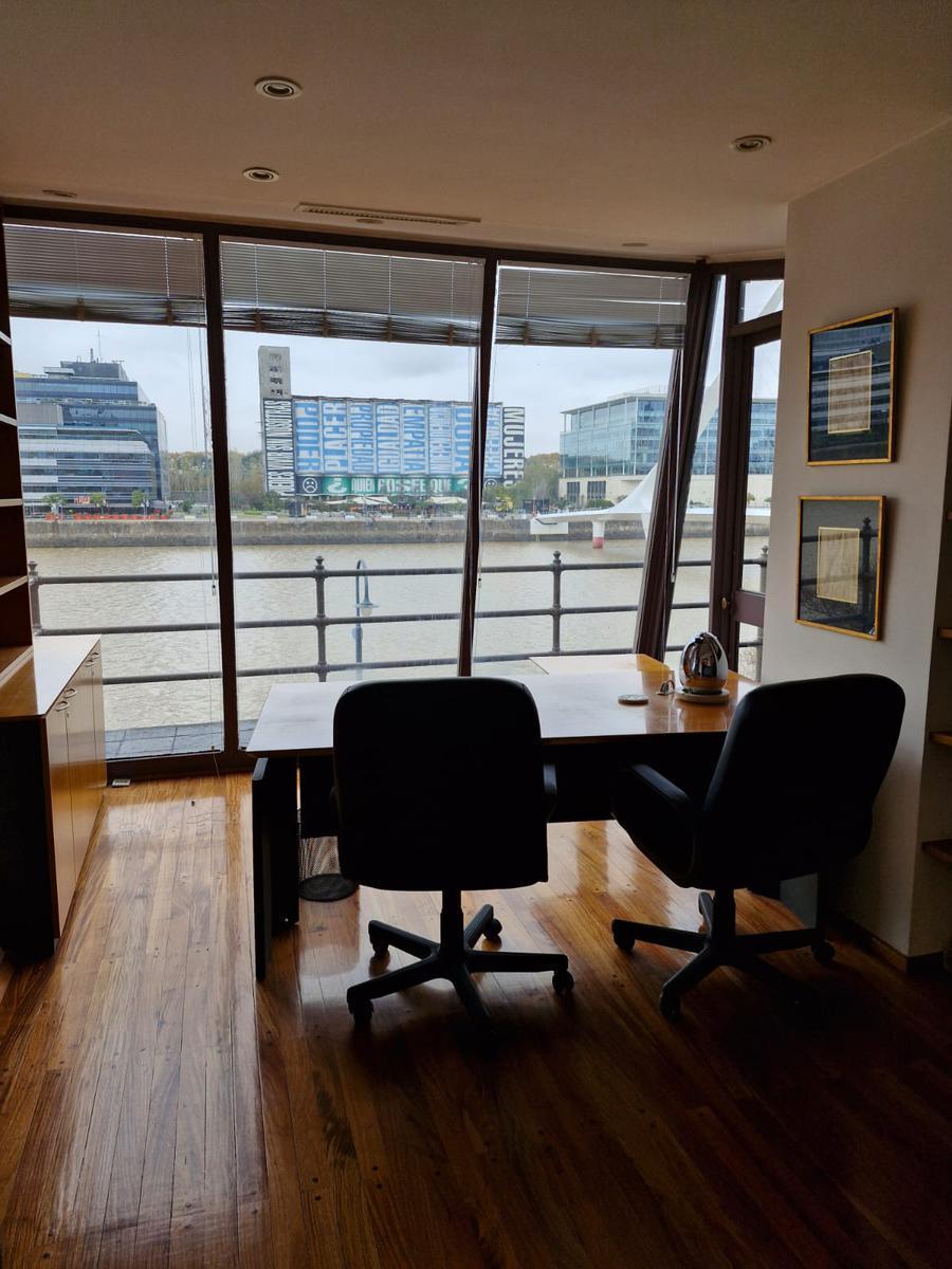 Oficina en Puerto Madero 5
