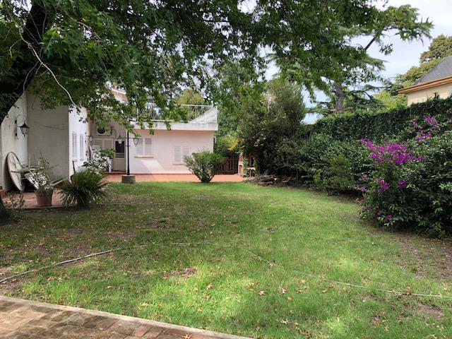 Excelente Casa en Venta en San Isidro 3