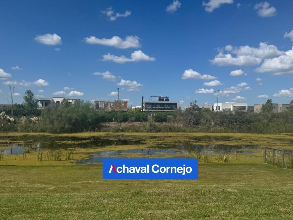 Foto de Venta y alquiler | Casa al agua 4 dormitorios | Barrio Muelles - Puertos, imagen 4